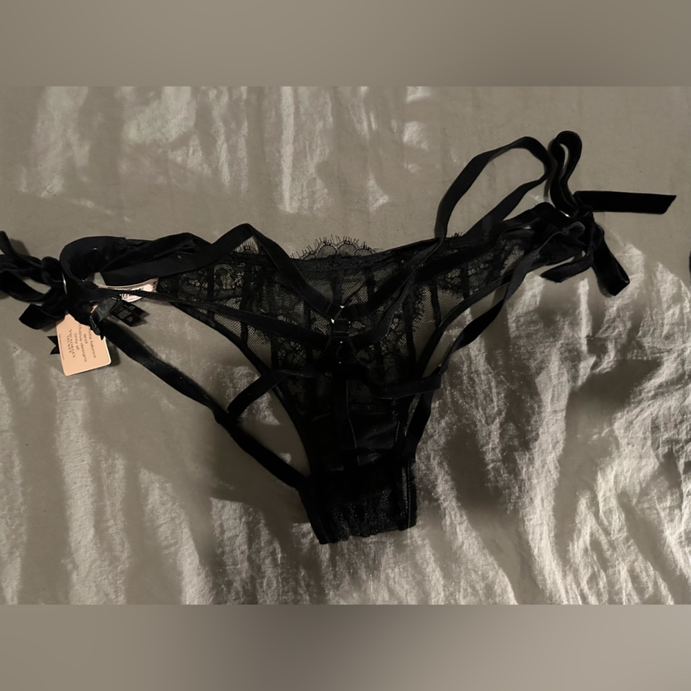 Black fancy panty